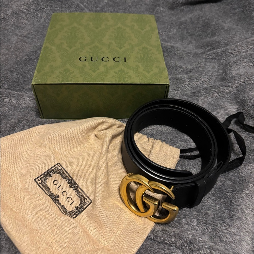 Gucci Gold GG double G Black Leather Belt with Embossed Logo